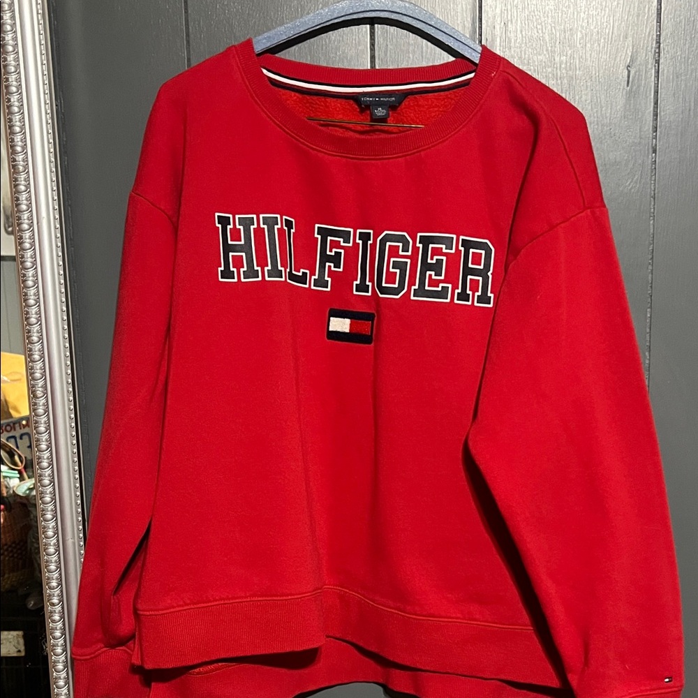 Tommy Hilfiger sweatshirt